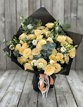 Букет цветов из:  Розы и Лизиантусы #REPLACE_PRED# Промышленной