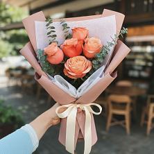 Букет цветов из:  Розы в Промышленной