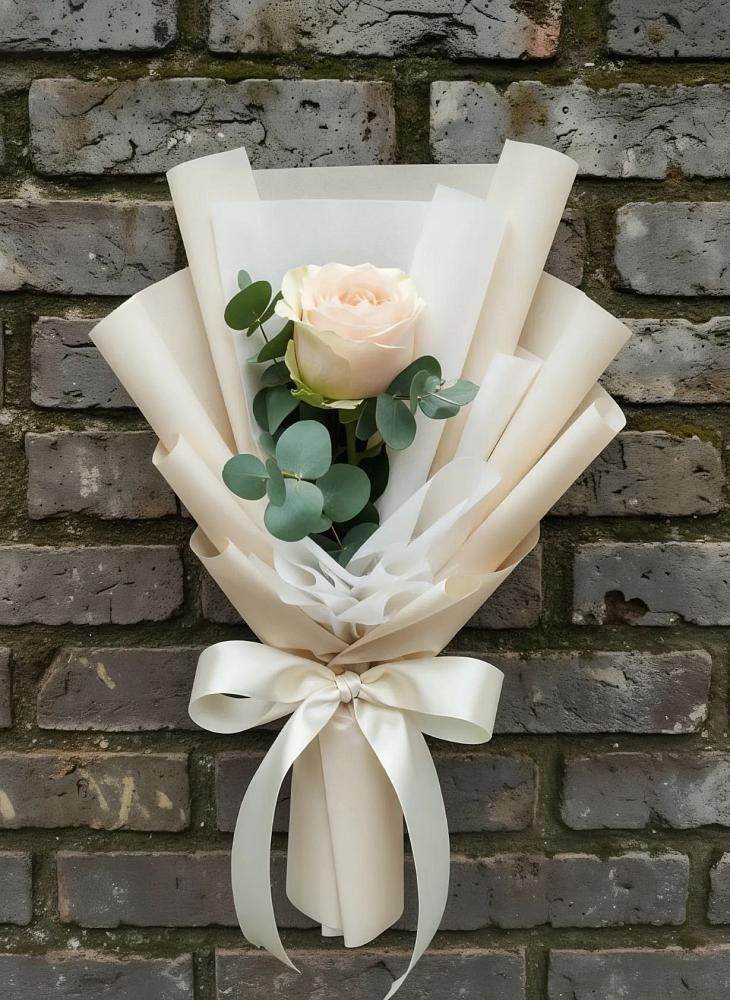 Букет цветов из: Розы в Промышленной