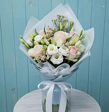 Букет цветов из:  Розы и Лизиантусы в Промышленной