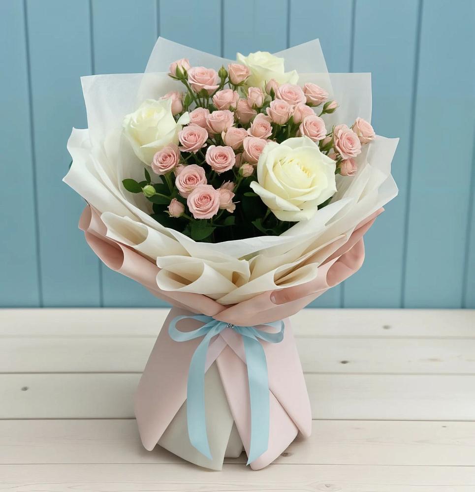 Букет цветов из: Розы в Промышленной