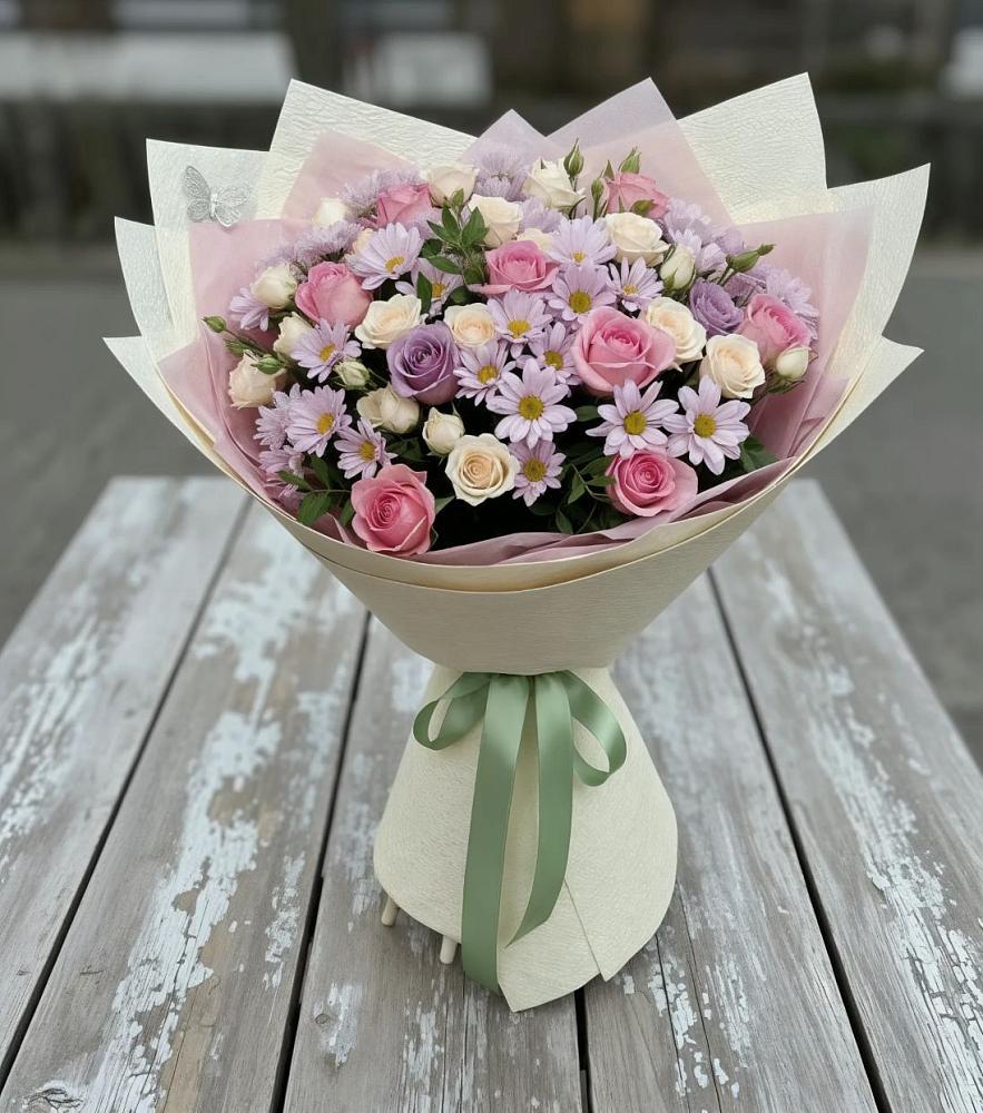 Букет цветов из: Розы и Хризантемы в Промышленной