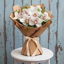 Букет цветов из:  Орхидеи и Розы #REPLACE_PRED# Промышленной